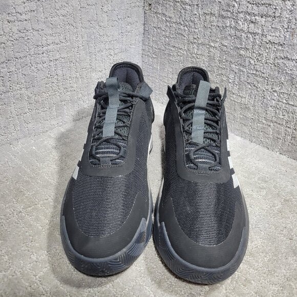 Adidas Adizero Select Team Men's Size 14 US Black/White Basketball Shoes IG5576 - Picture 2 of 9